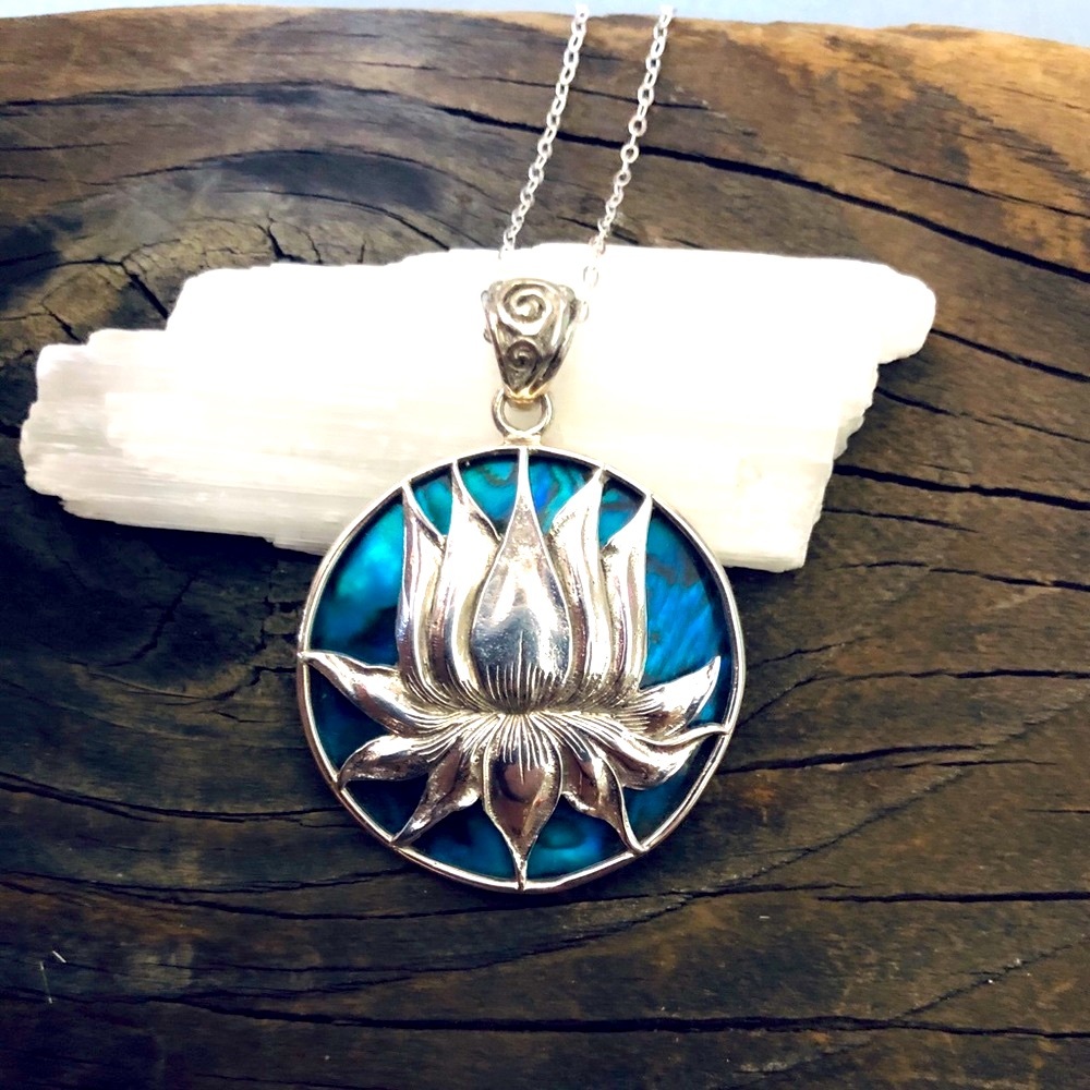Sterling Silver Spiritual Lotus Pendant ๐โจ - Picture 4 of 6